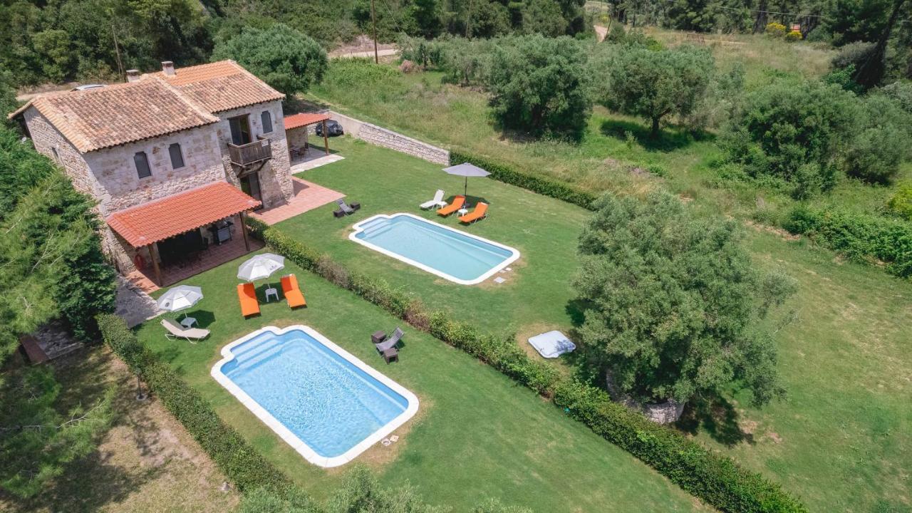 Stone Made Private Pool Villas Kриопиги Екстериор снимка